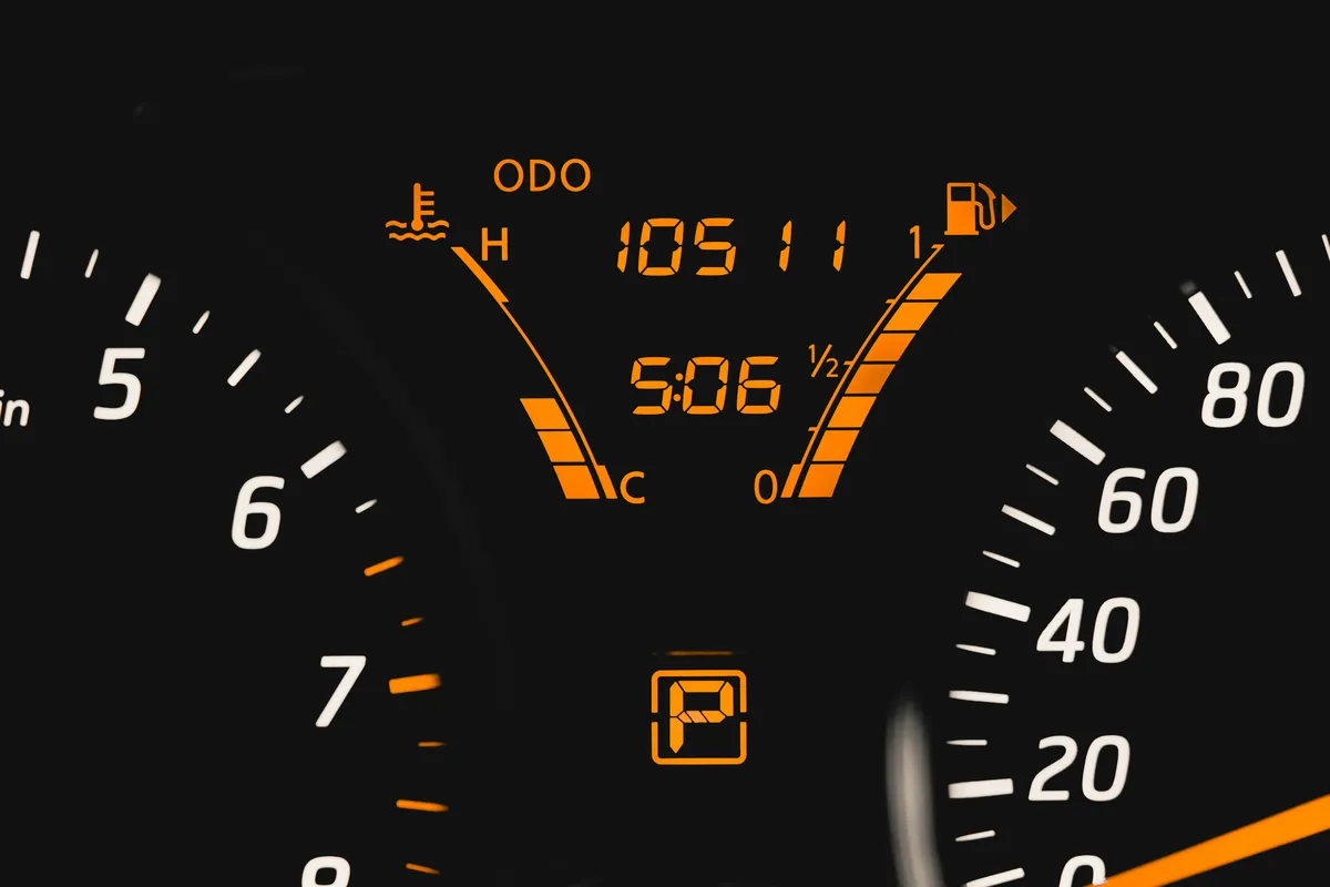 Como Calcular o Consumo Real do Seu Carro (Sem Cair nos Erros Mais Comuns)
